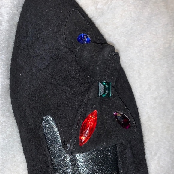 Chandelier Brand Black Suede Flats w/Jewel Accts - Picture 5 of 10